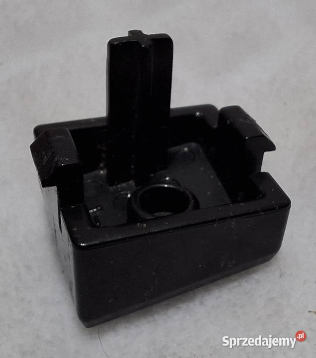 Przycisk zwalniania blokady dokowania wałka Czeladź