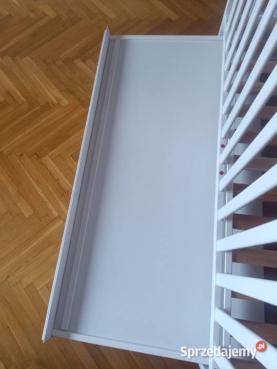 Łóżko dziecięce 125x66x94 z szufladą wysuwana na sprzedam