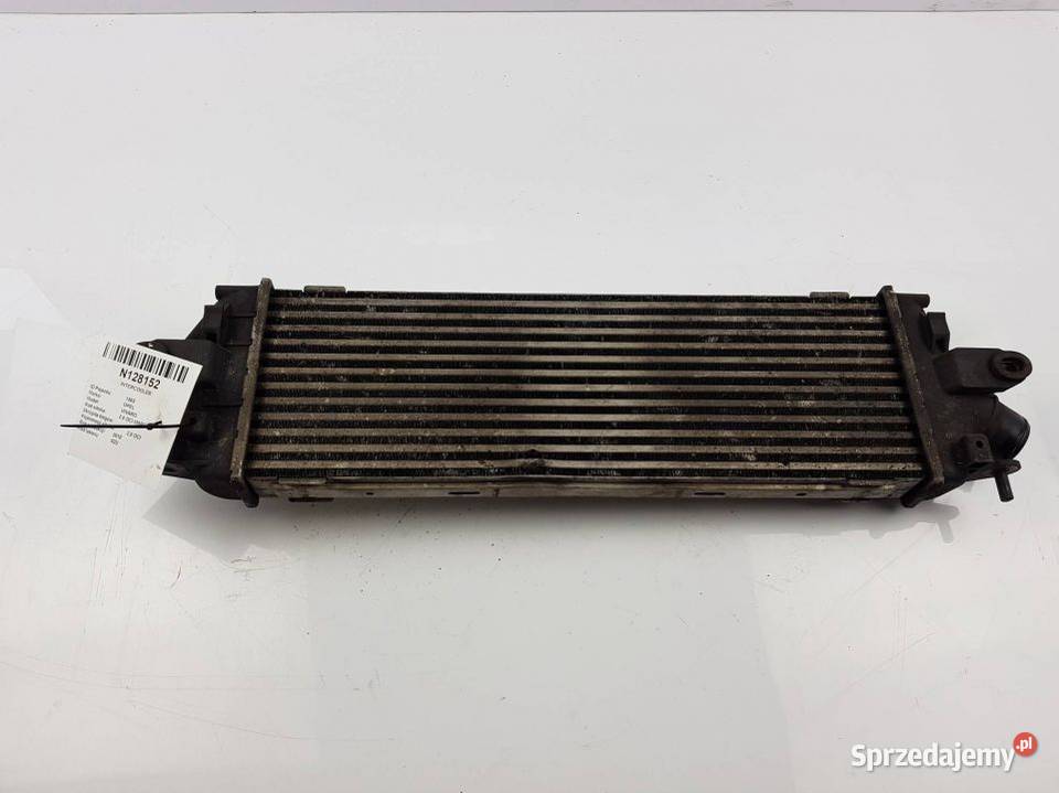 INTERCOOLER 8200411160 VIVARO TRAFIC sprzedam