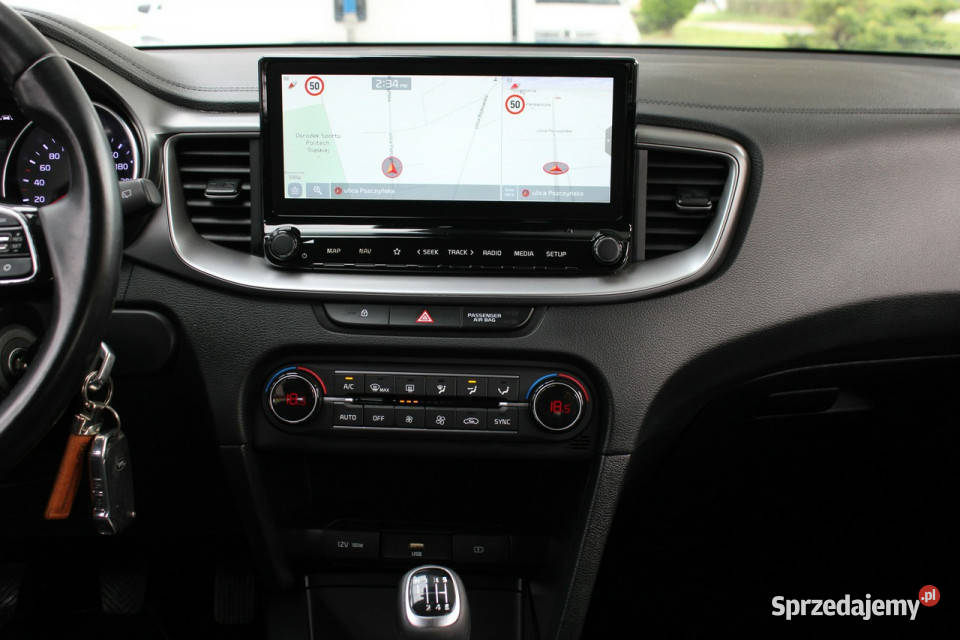 Kia Ceed BezwypadkowyBogata wersja benzyna Kia Gliwice