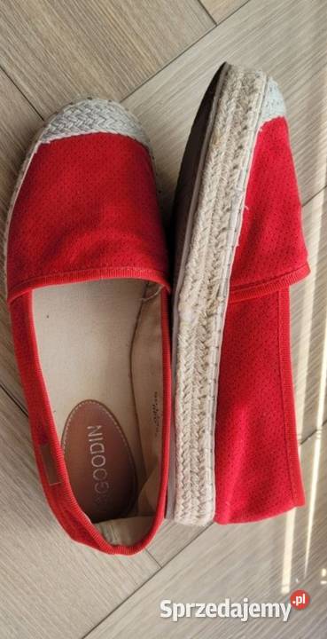Piękne zamszowa espadryle Nowe 37 Sandały i klapki Siedlce