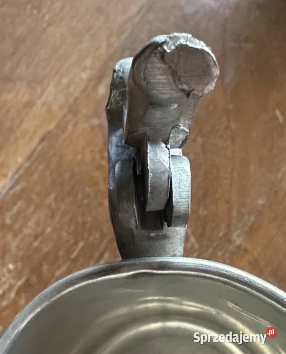 Kubek posrebrzany metalowy z lat PRLu Łódź