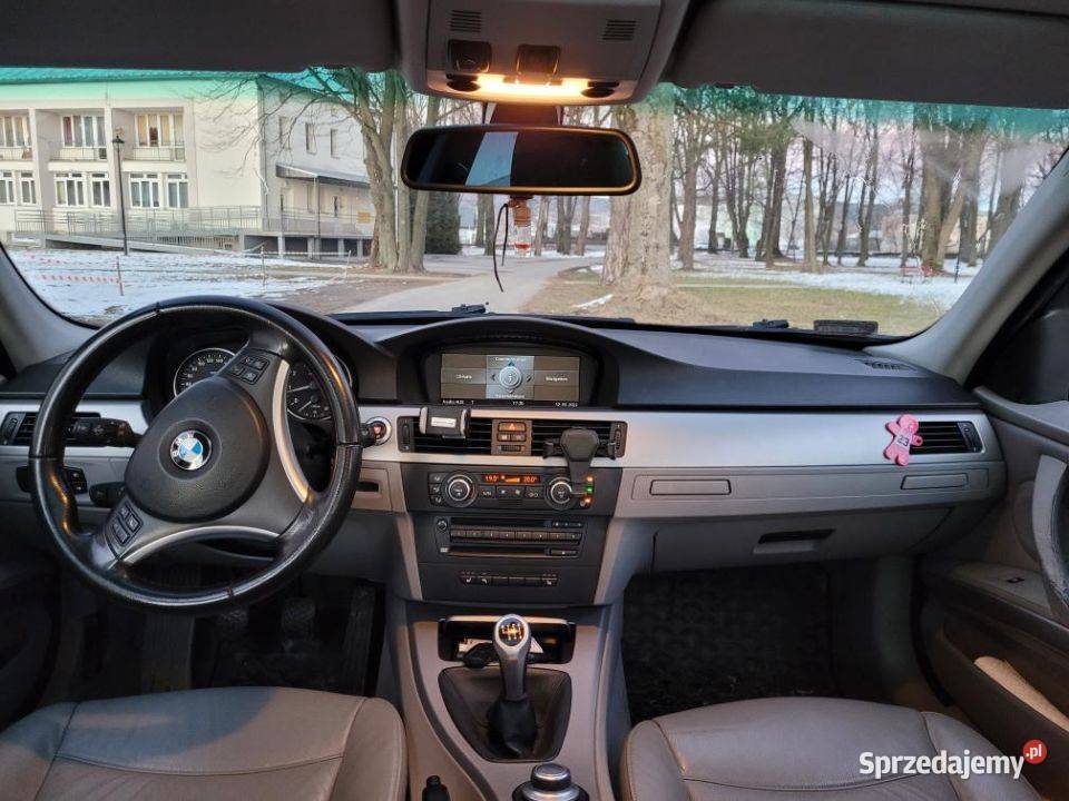 BMW E90 330i LPG 290000km Warszawa