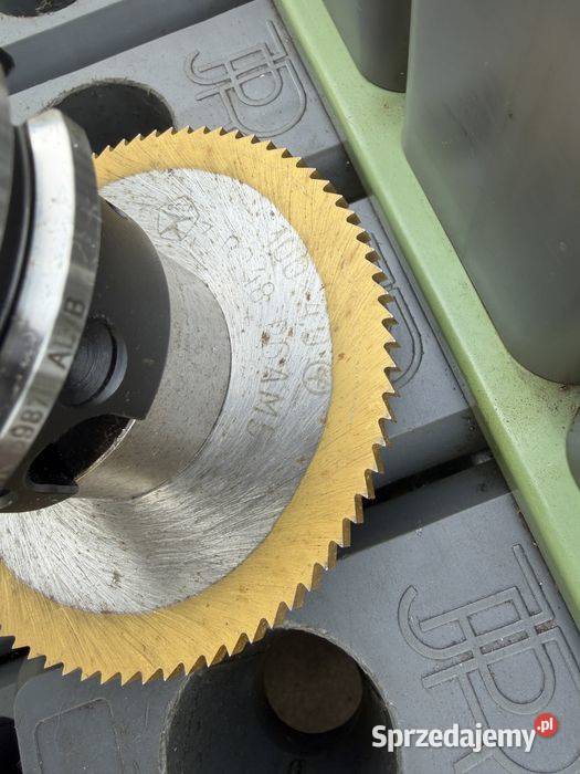 Frez tarczowy 100 mm x 4 mm SK40 DIN 69871 HSS Tuliszków