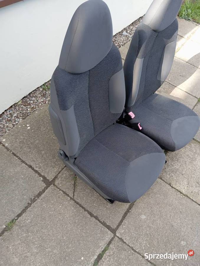 PEUGEOT 107 FOTELE PRZÓD pomorskie Kobylnica