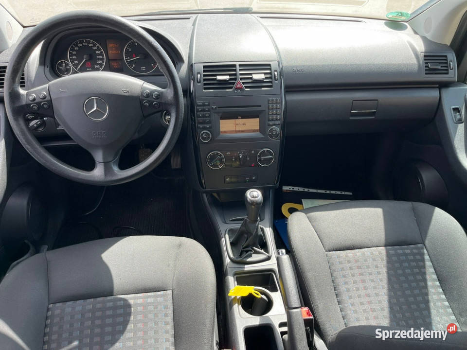 Mercedes A 180 benzyna manual GWARANCJA grzane bluetooth Mercedes-Benz Warszawa