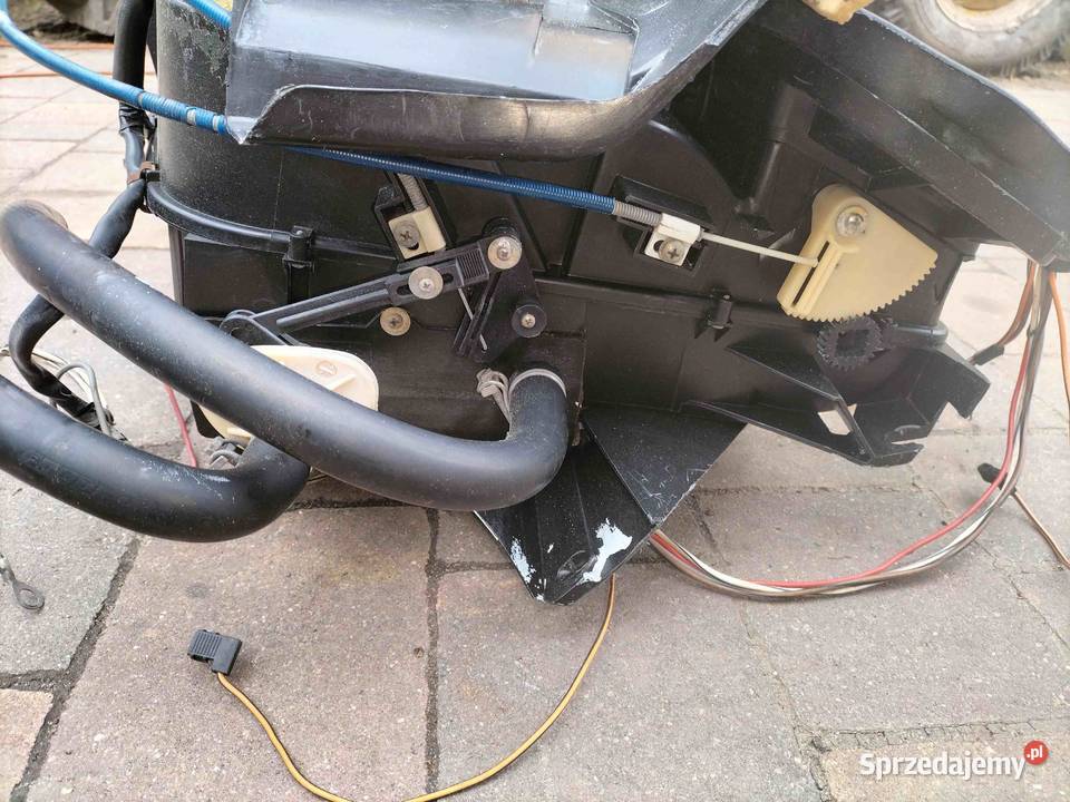 Nagrzewnica FIAT RITMO 1978 1988 Moduł Chłodnie wody Poręba