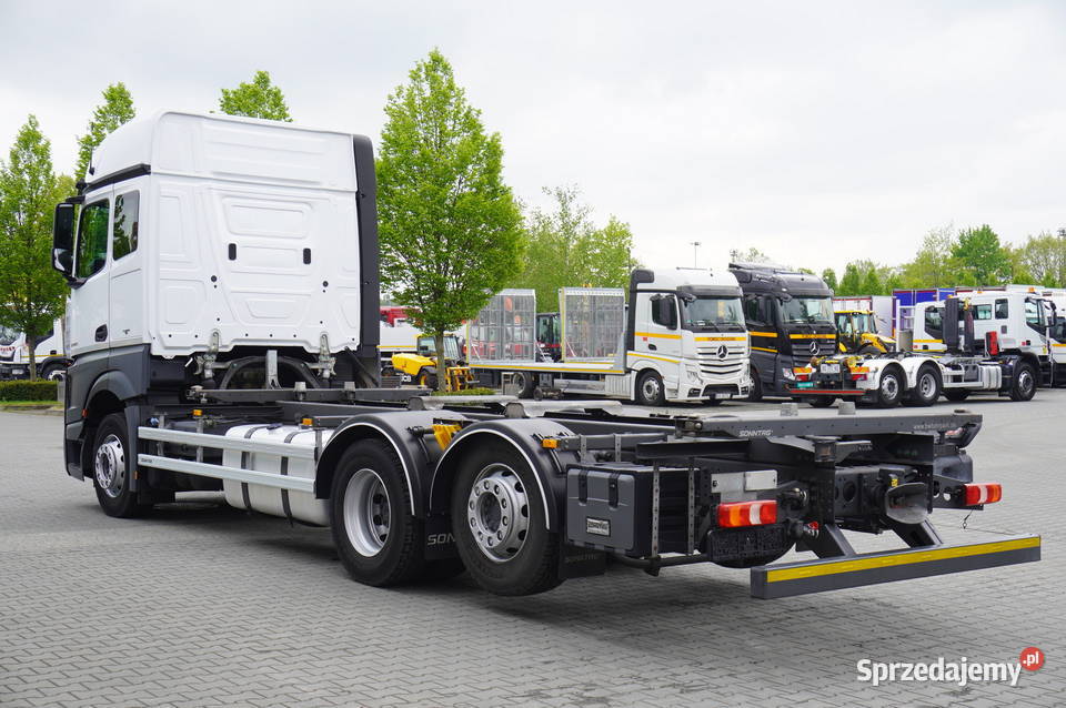 MercedesBenz Actros 2540 6x2 80 5 siedzeń BDF 6 Kraków sprzedam