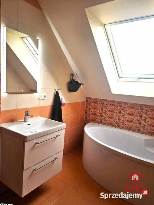 sprzedaży domu wolnostojącego 5200m2 Słupie wolnostojący