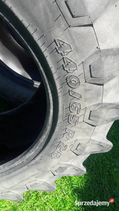 Sprzedam oponę 44065 r 28 sprzedam