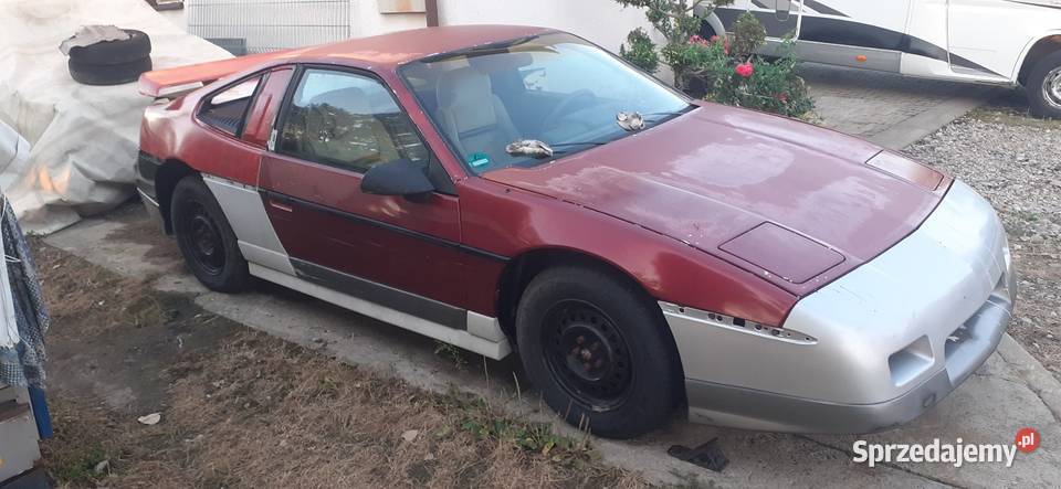 Pontiac fiero gt 1987r 28 v6 automat Radomsko