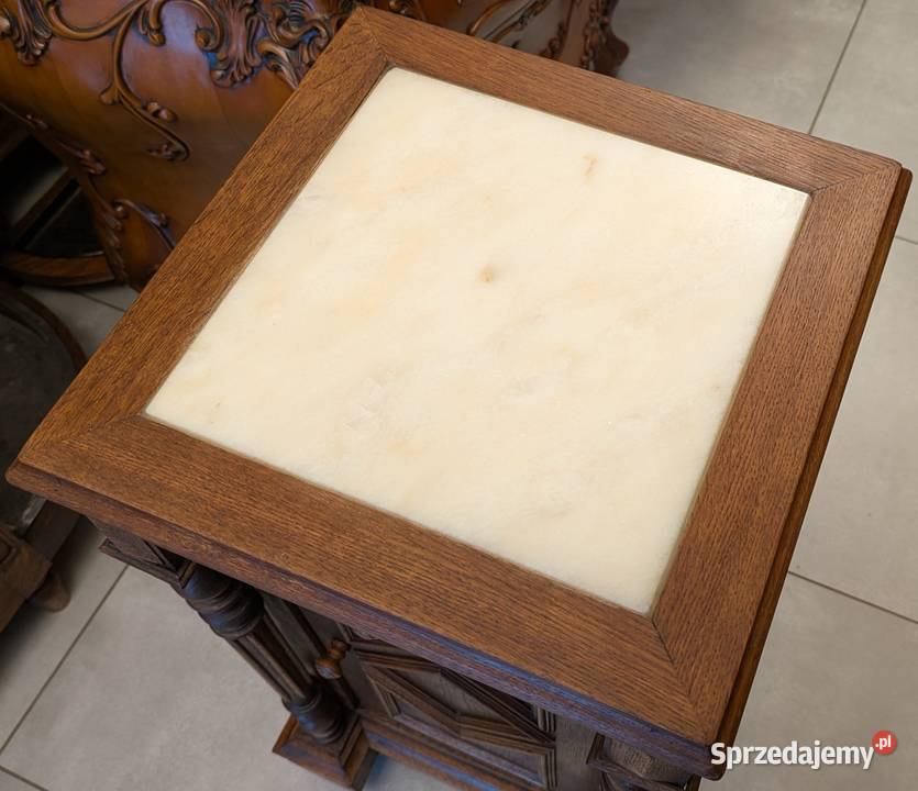 Piękna dębowa szafkakomoda eklektyczna z Dąbrowa Górnicza