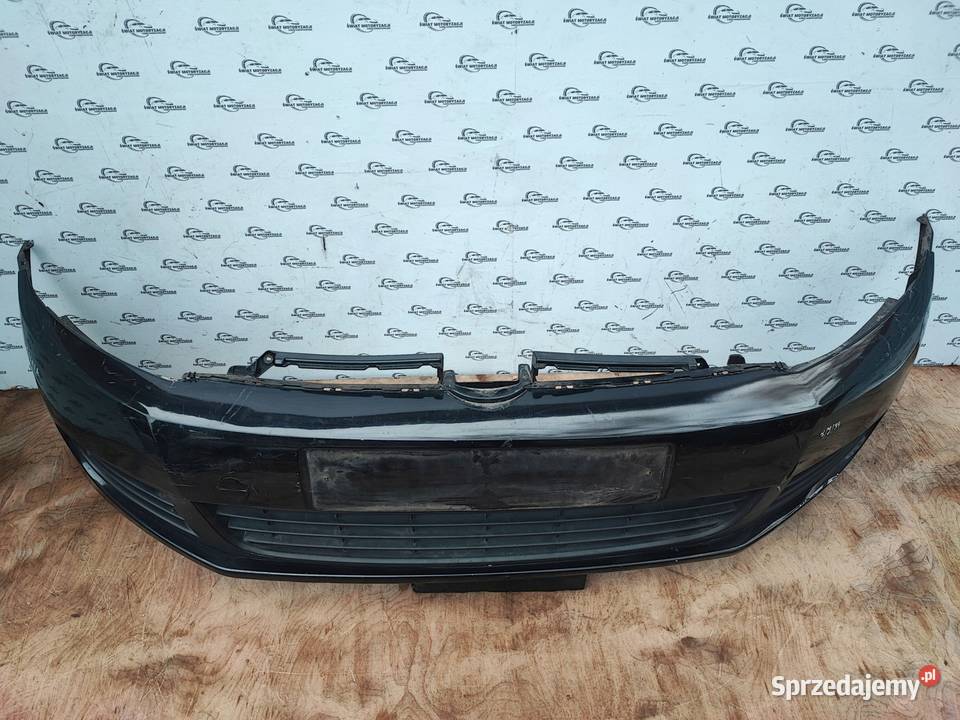 VW GOLF VI 10r zderzak przód Rok produkcji 2010 Kielce