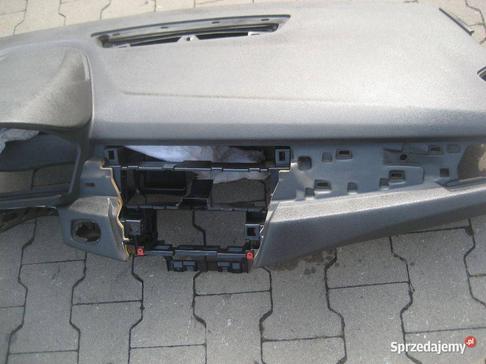 bmw 2 f45 f45 f46 deska rozdzielcza konsola Rakoniewice