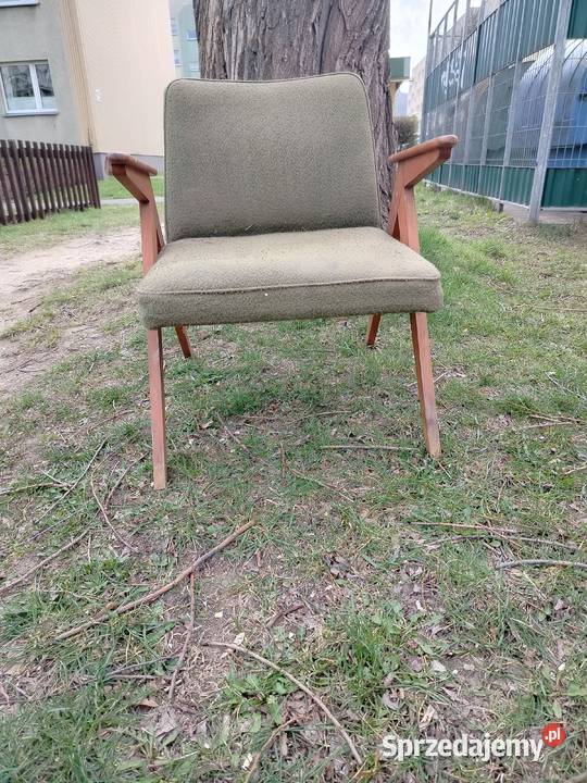 Fotel prl Świdnica Polska