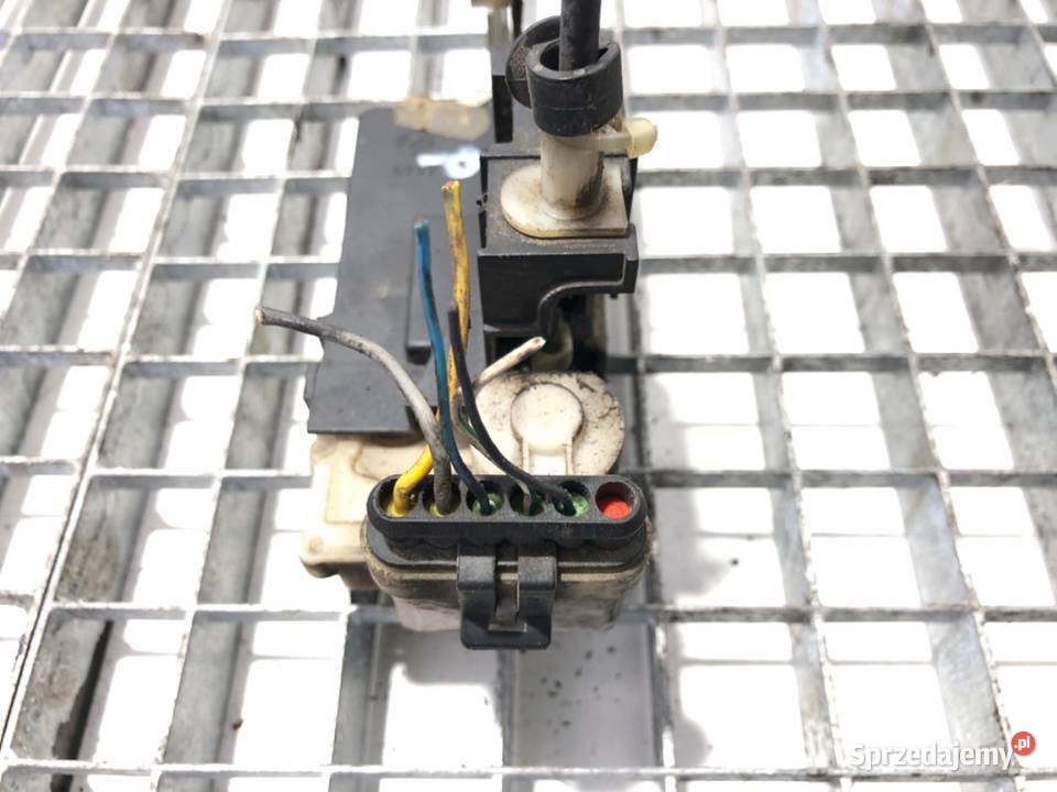 ZAMEK DRZWI PRAWY PRZÓD CITROEN JUMPER I Bus