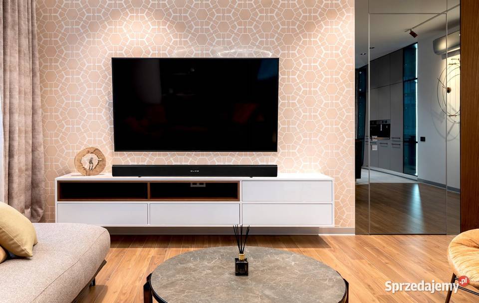 GŁOŚNIK BLUETOOTH SOUNDBAR DŹWIĘK SURROUND 41 Zestawy kina domowego