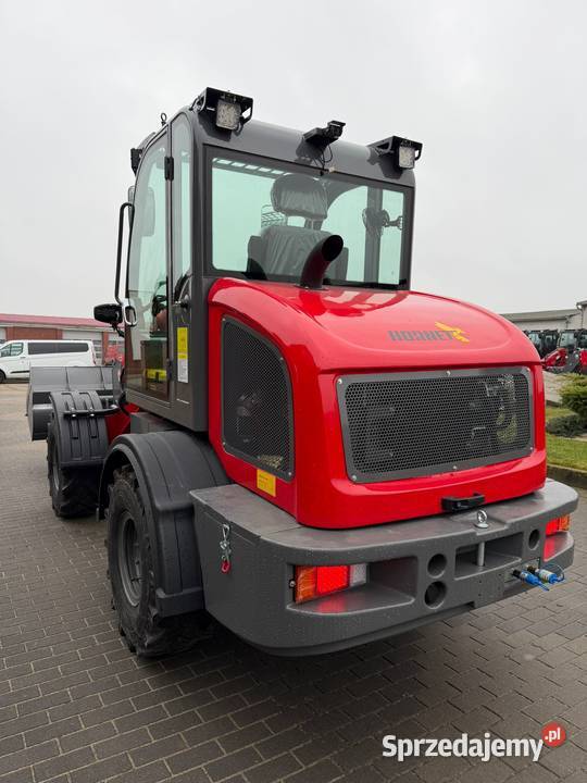 Ładowarka teleskopowa HORNET HMA818T 75 udźwig Jutrosin