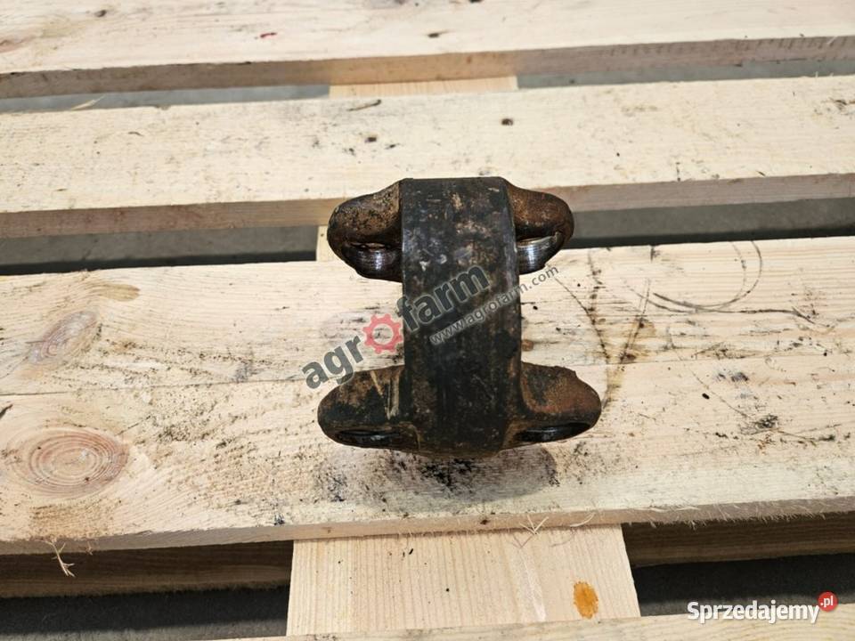 Łącznik półosi Ford 7740 5640 6640 Byków