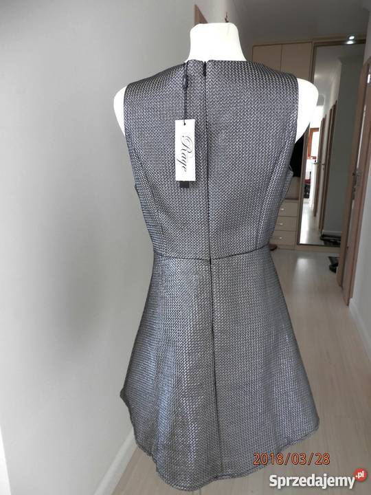 Sukienka Srebrna Rozkloszowana Wieczorowa