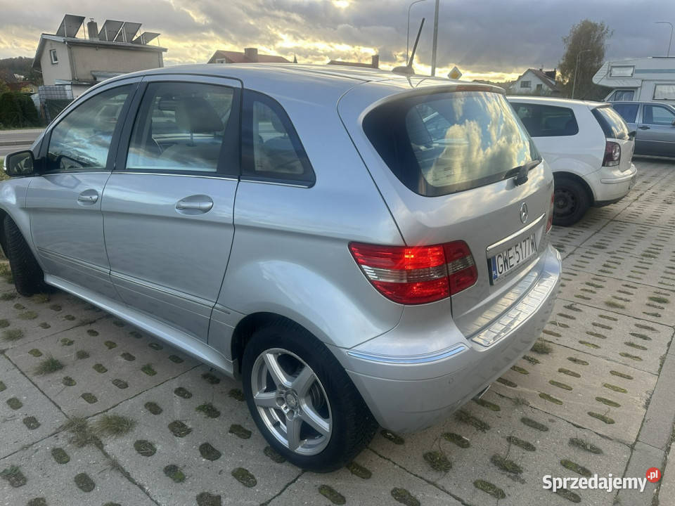 Mercedes B 200 Niski przebieg automat parktronik srebrny Wejherowo