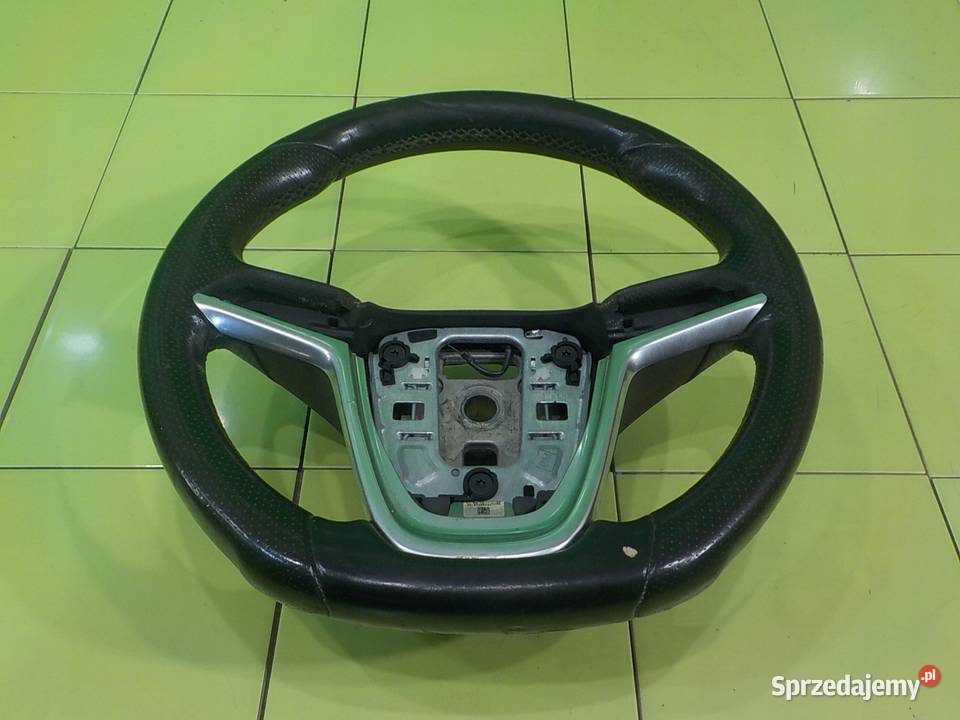 OPEL ZAFIRA C 14r 5D kierownica 13365200 osobowe