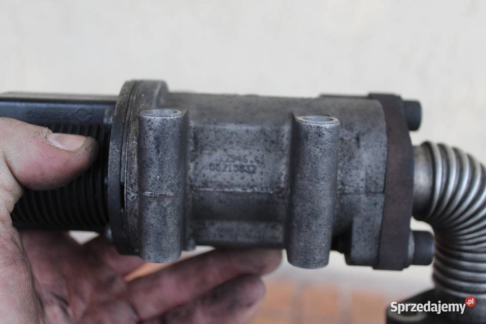 ZAWÓR EGR OPEL VECTRA C 19 CDTI
