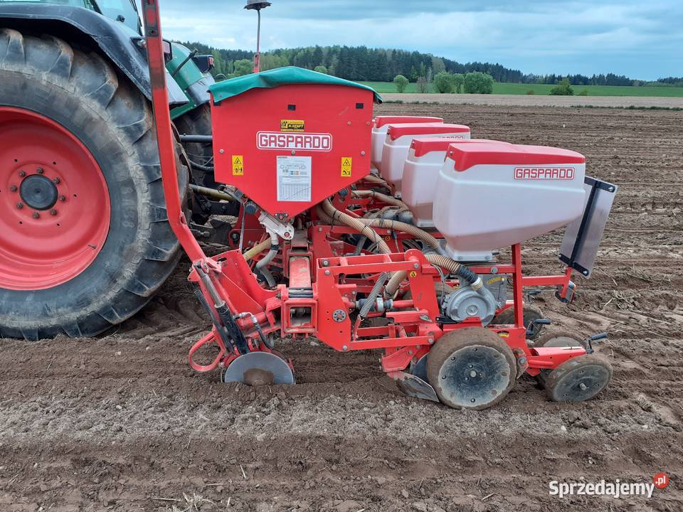 Siewnik do kukurydzy Kolno