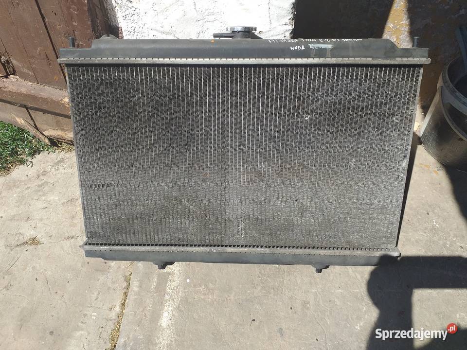 Chłodnica Nissan Almera Tino 22DI Steniatyn-Kolonia