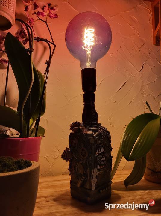Lampa ręcznie robiona z butelki Jack Daniels Włocławek