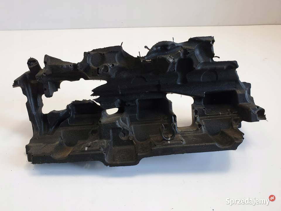 Mercedes W205 30 V6 PIANKA osłona A2762261685 lubelskie Chełm