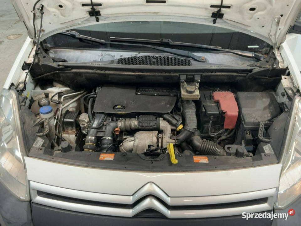Citroen Berlingo Niski przebiegHakKlimatyzacja3 biały Samochody dostawcze Wejherowo sprzedam