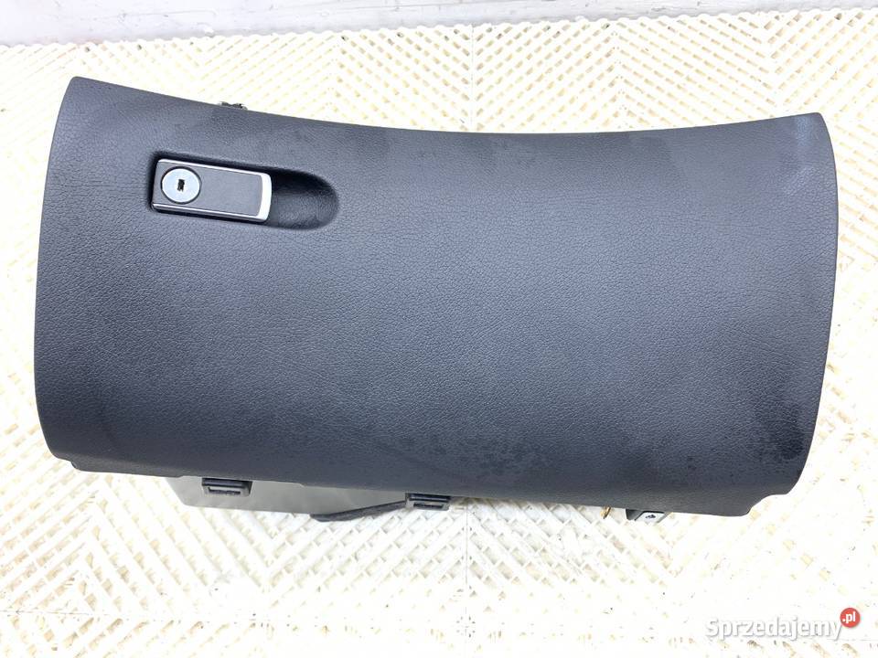 SCHOWEK PASAŻERA MERCEDES CLS SportowyCoupe osobowe