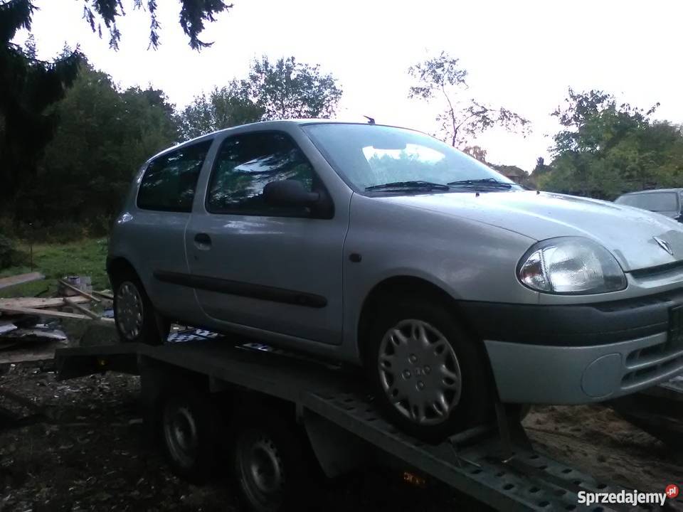 Renualt Clio 2 12 Słonino