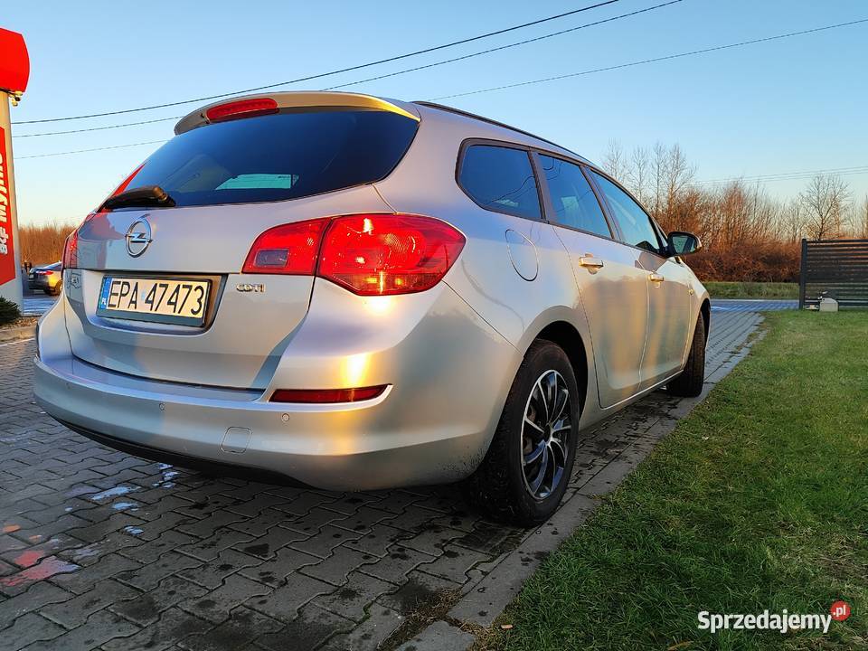 Opel Astra J 17 CDTi Isuzu Konstantynów Łódzki