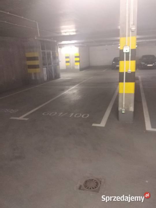 Wynajmę garaż miejsce parking w budynku Warszawa
