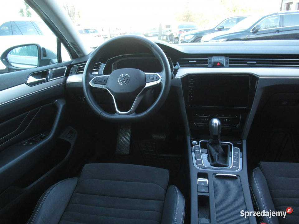Volkswagen Passat BEZSZKODOWY Matrix LED Kamery czujnik martwego pola Warszawa