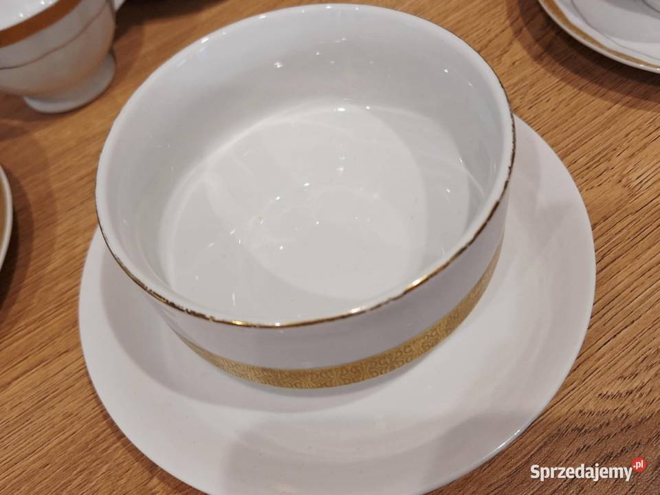 Salaterka porcelana złocona Porcelana i szkło Braniewo