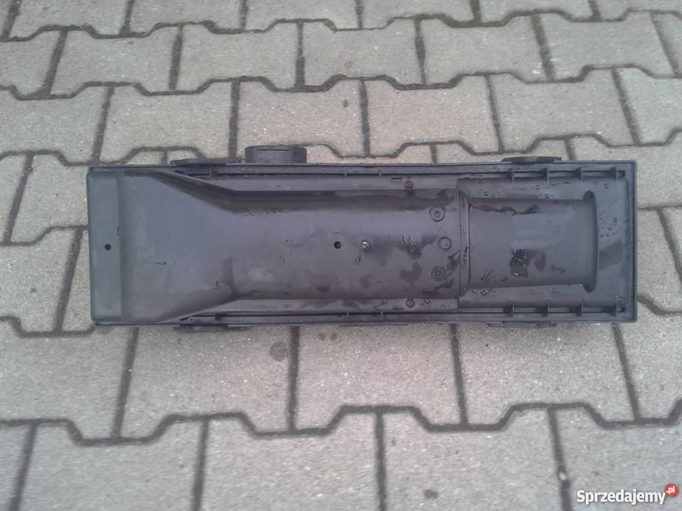 Obudowa filtra powietrza Vario 811 814D 711D 711 Kłobuck sprzedam