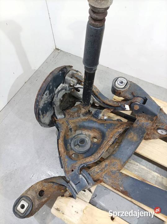 BELKA ZAWIESZENIA TYŁ QUATTRO 30 TDI AVANT Audi świętokrzyskie