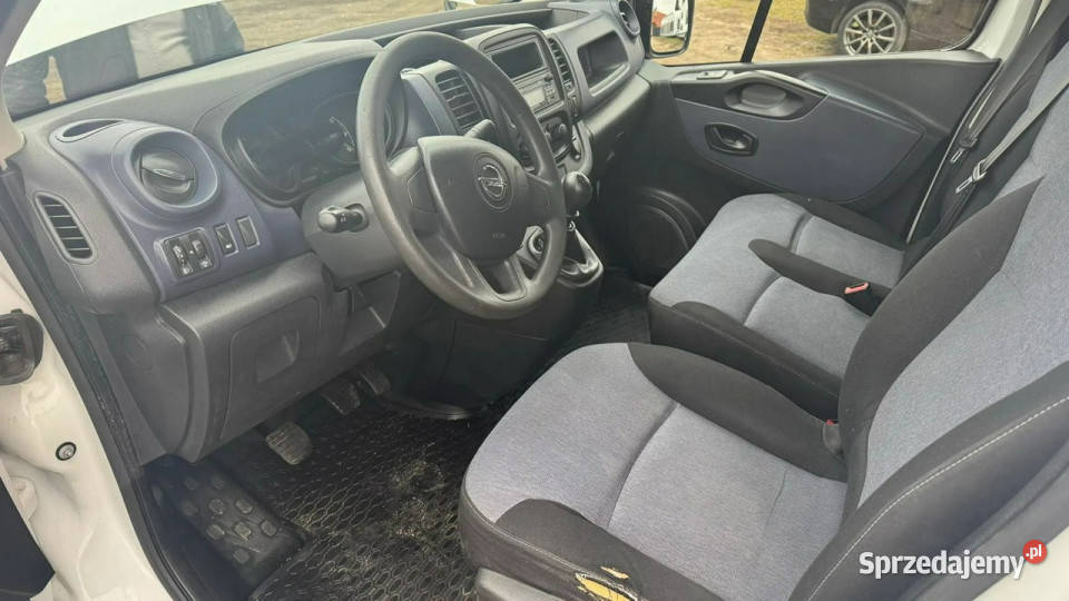 Opel Vivaro 16 Cdti 90 L1H1 Rok produkcji 2015 Turek