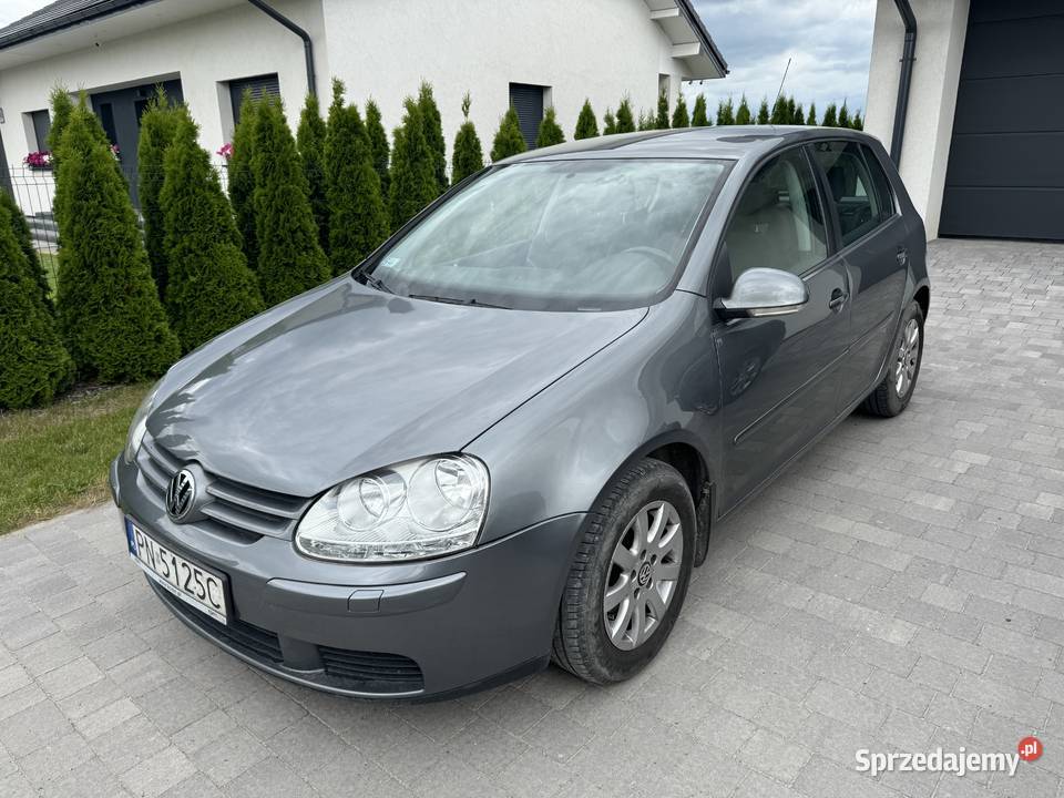 Sprzedam VW Golf 5 16 MPI wlkp manualna Konin