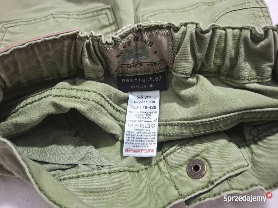 Spodnie chłopięce rurki zielone piłka trampek