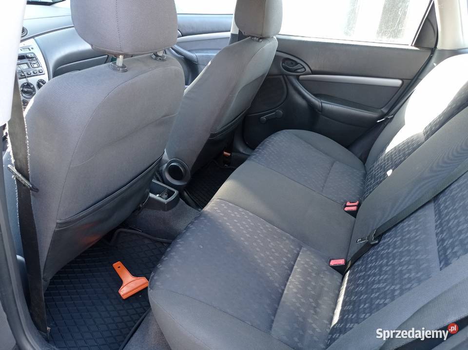 Ford Focus MK1 16 Benzyna 100 koni kombi Kraków sprzedam