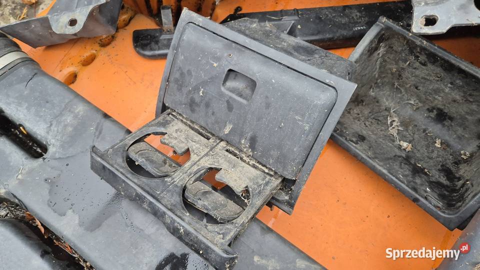 Mitsubishi canter części Białystok sprzedam