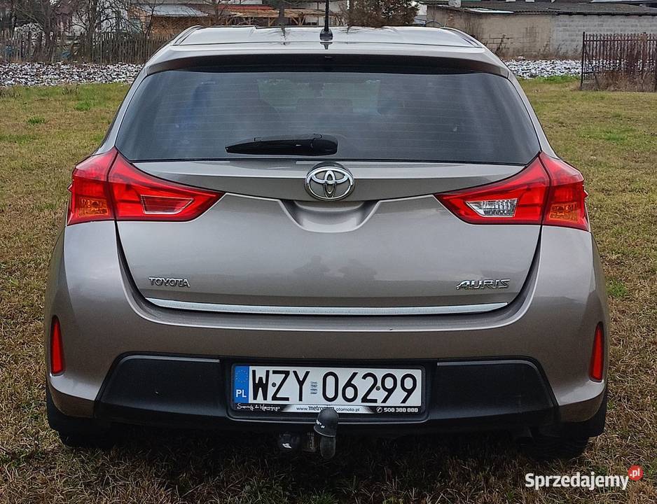 Toyota Auris Active 2013 gaz i hak benzyna+LPG Pniowe