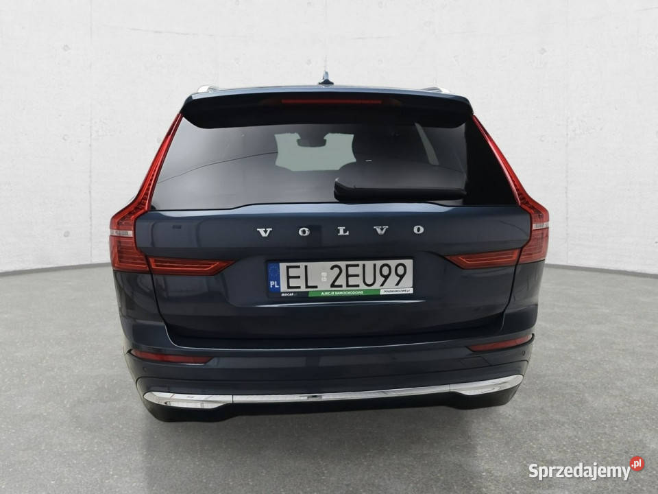 Volvo XC 60 II 2017 4/5 Komorniki sprzedam