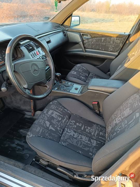 Mercedes Benz W 210 Avantgarde 29 TD Kombi 280222km Genowefa