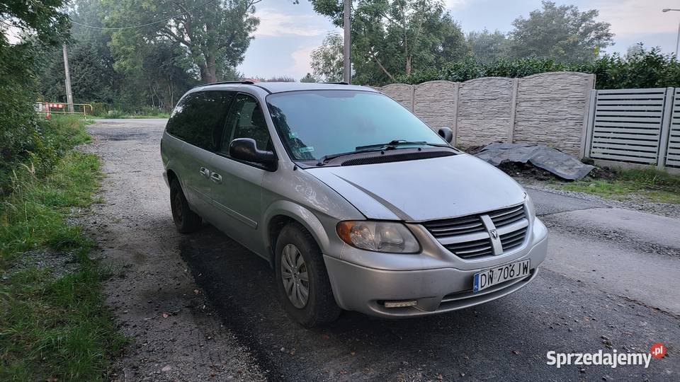 Dodge Caravan odpowiednik Chrysler Town Country Mokronos Górny sprzedam