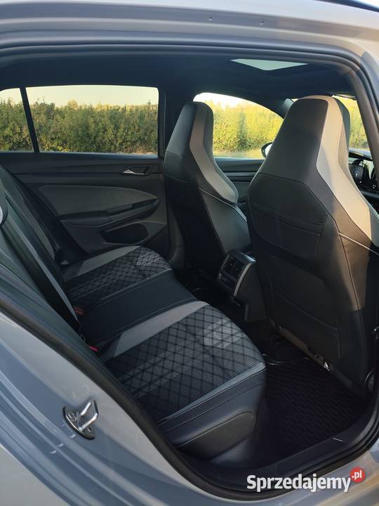 VW Golf 8 VIII 15 eTsi 150 Rline 2020 iQ light 1500cm3